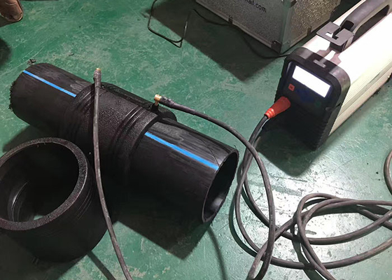 Saldatore del tubo della saldatrice di 2.2KW PPR Electrofusion 20-200mm Electrofusion