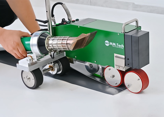 TPO Polymer Hot Air Welding Machine 4200W Potenza dell'aria calda ugello di saldatura da 40 mm