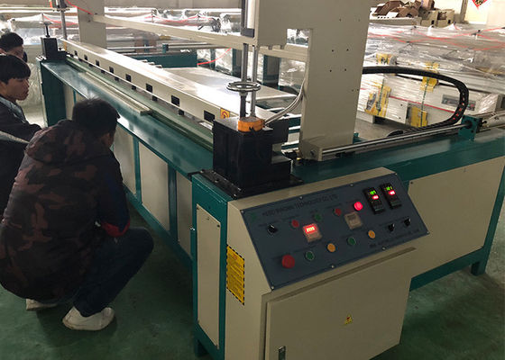 La macchina industriale 1500W DVS pp della saldatura per fusione di estremità dello strato del carro armato ha saldato