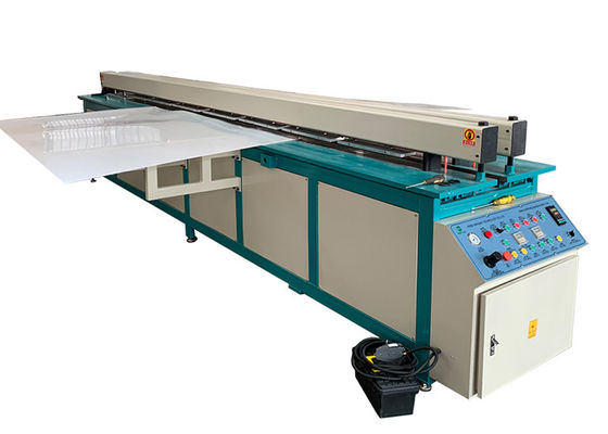 4 metri di macchina piegatubi dello strato di plastica, riscaldamento di plastica del saldatore 12KW dello strato